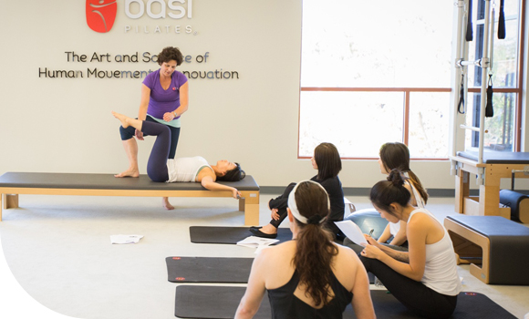 Mat class with focus on the shoulder girdle